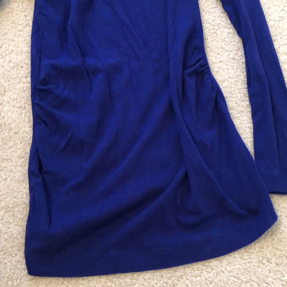 Gap Maternity Long Sleeve Tee - Picture 4 of 4